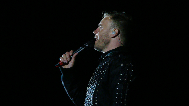 Source: https://www.flickr.com/photos/vagueonthehow/5784109394