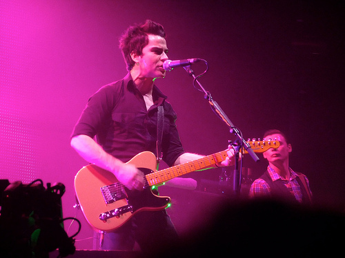 Source: http://www.flickr.com/photos/pahudson/4423863854/