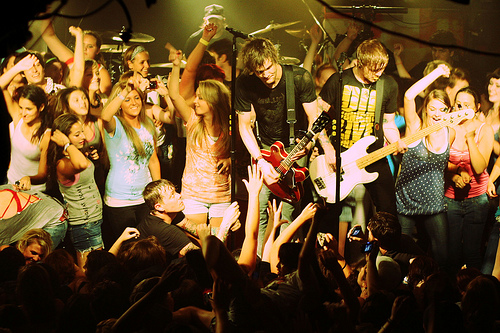Source: http://www.flickr.com/photos/x_mrswarhol/3730713716/in/set-72157621020992460/
